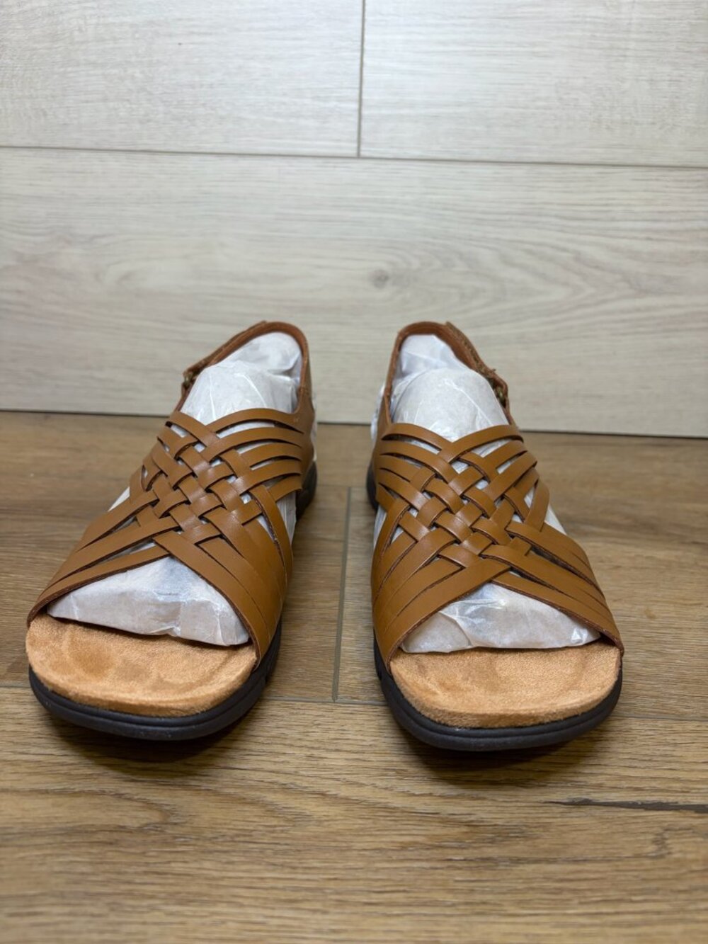 Easy Spirit Women's Mar Sandal Brown 7.5N